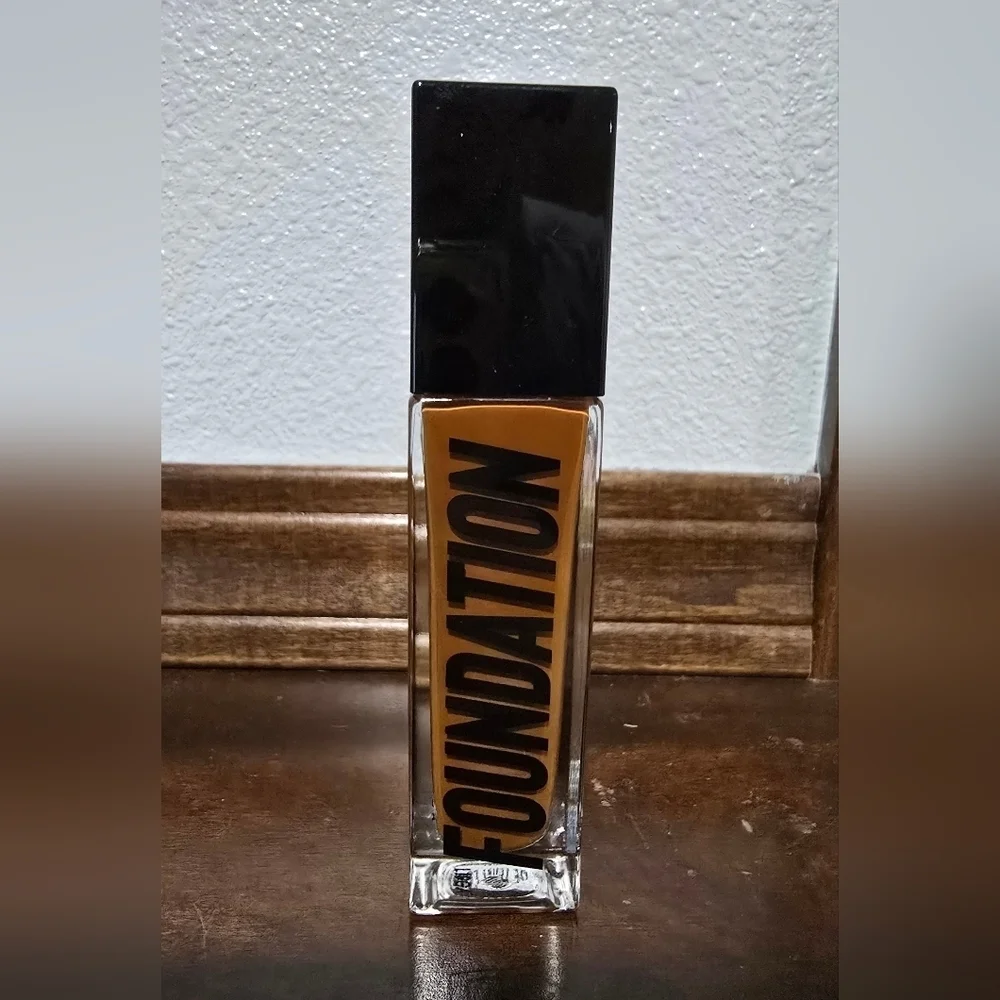 Anastasia Beverly Hills Luminous Foundation Color: 550W NWOB